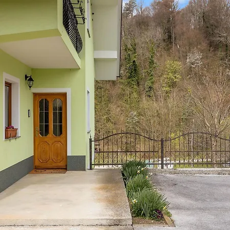 Smajdek Farm Near Thermal Spas & Nature Park * Podsreda