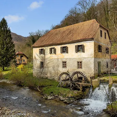 Apartment Smajdek Farm Near Thermal Spas & Nature Park *